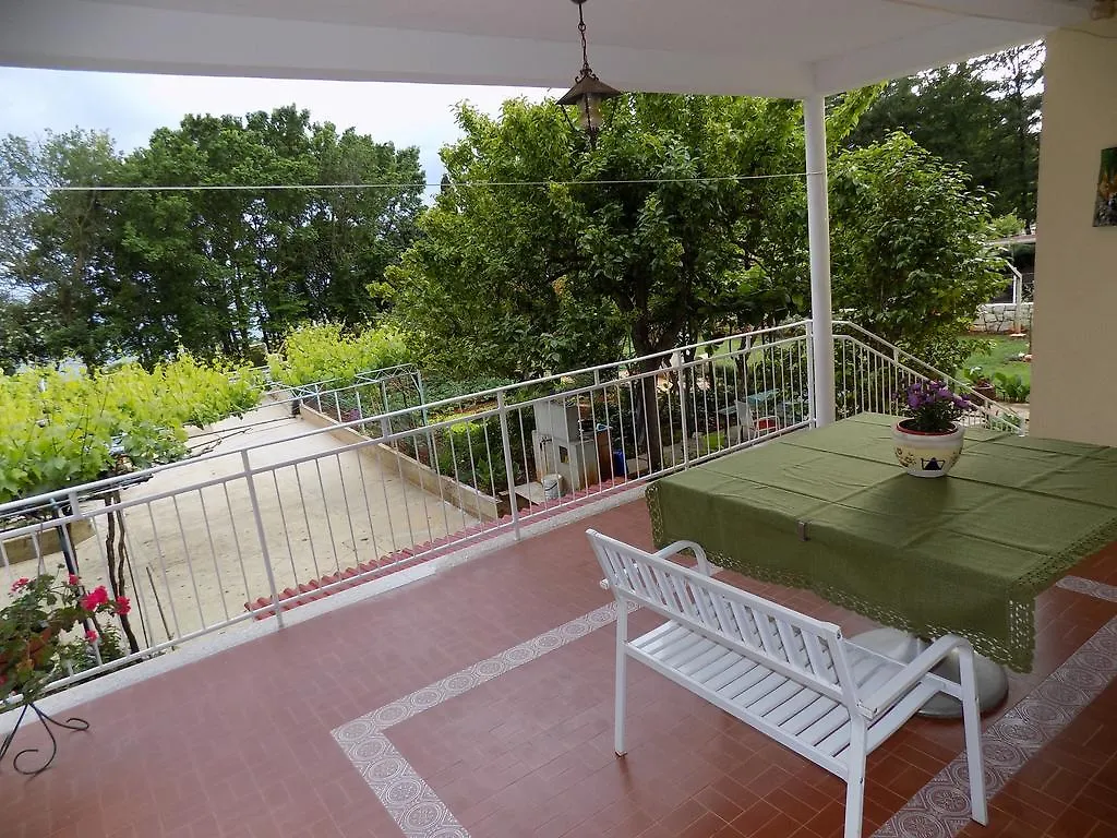 Apartment Vista Mare Karigador